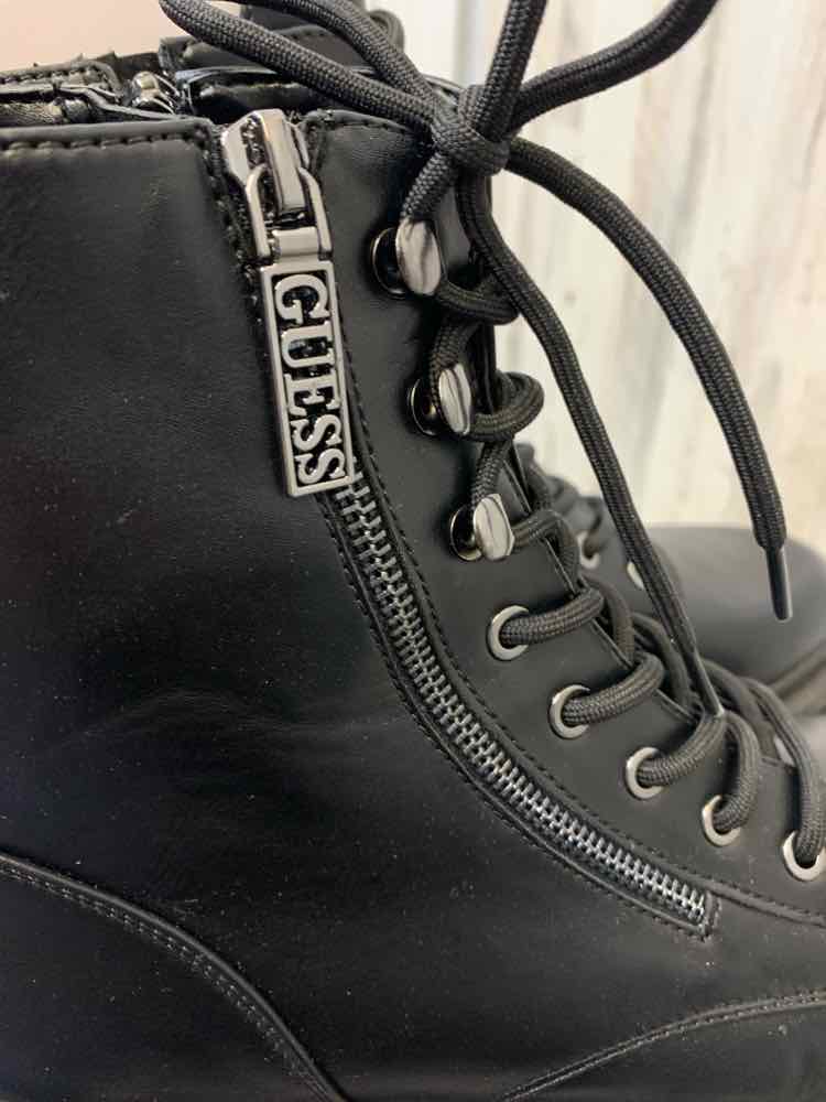 NWT GUESS SHOES Shoe Size 10 Black Boots