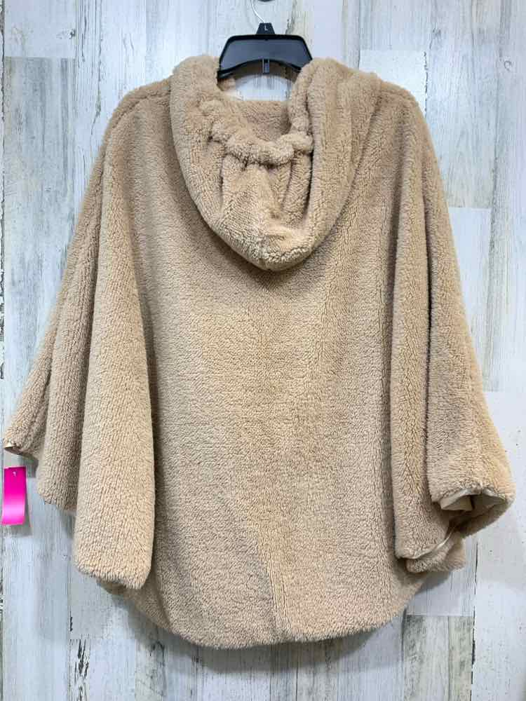 PRE-OWNED Size XL Tops LIGHT BROWN FAUX FUR HOODIE