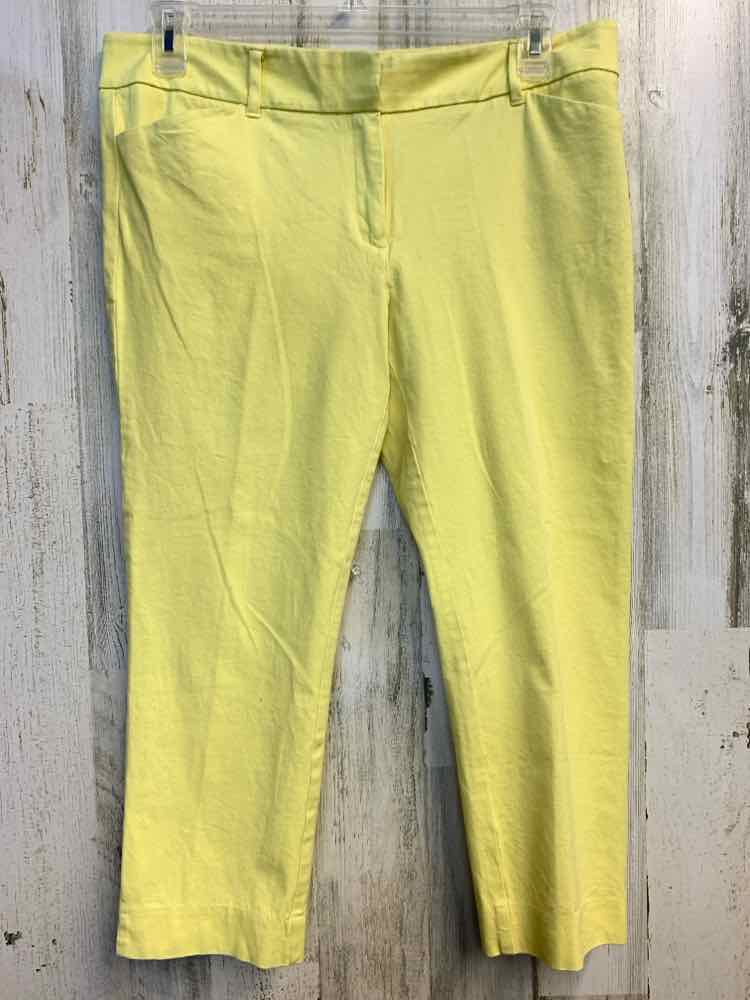 PRE-OWNED Size 14 NEW YORK & CO BOTTOMS Yellow CAPRI Pants