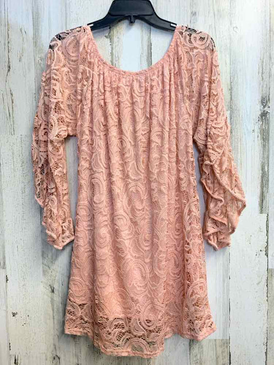 WIN WIN Tops Size L Peach Lace TUNIC TOP