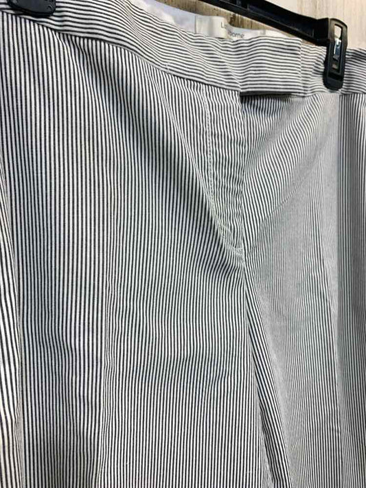 PRE-OWNED Size 16P LIZ CLAIBORNE BLK/WHT STRIPES WIDE LEG Pants/2 FRONT POCKETS