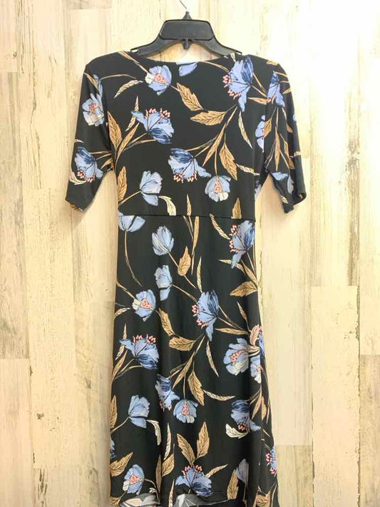 NWT MOTHERHOOD Dresses and Skirts Size S BLK/PEACH/CORAL Floral Dress