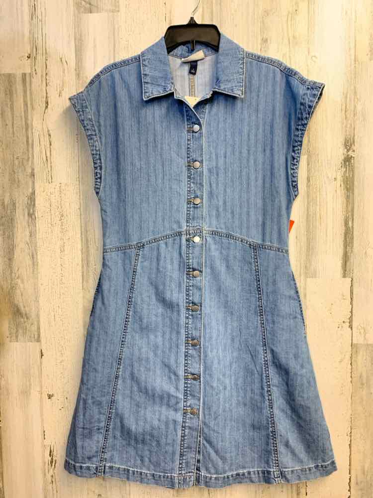 NWT UNIVERSAL THREADS Dresses and Skirts Size S Blue Denim DOLMAN Dress