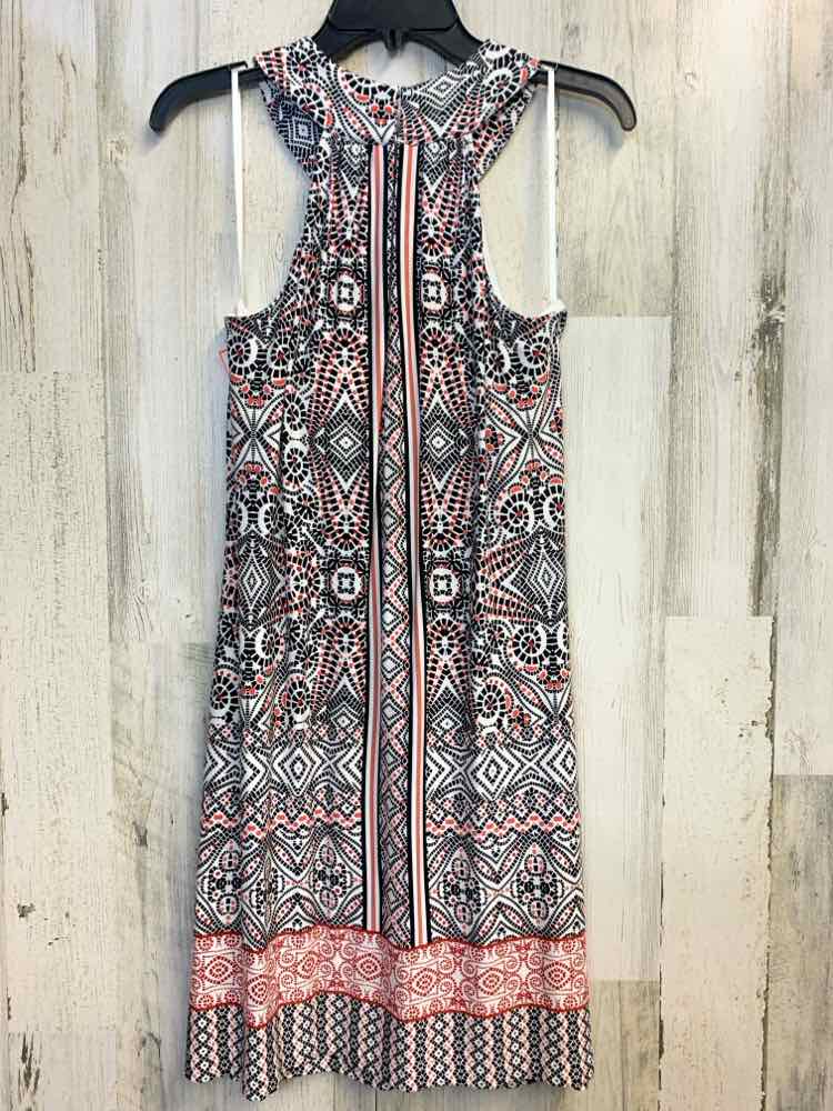 PRE-OWNED SOMA Dresses and Skirts Size M BLK/WHT/RED PATTERN SLEEVELESS Dress