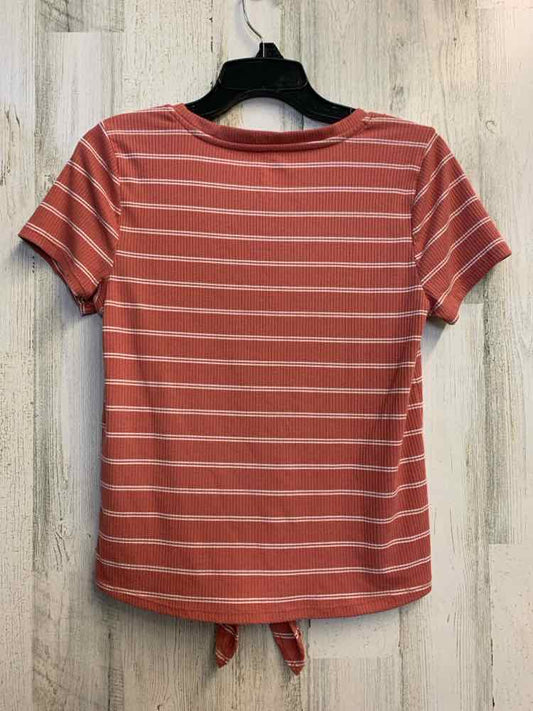 PRE-OWNED SWEET TEA'S Tops Size XL SALMON Stripe SHORT SLEEVES TOP