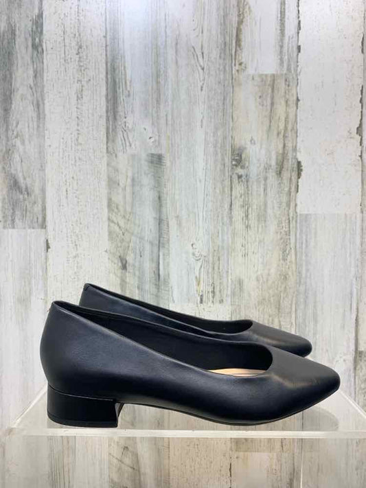 NWT EASY SPIRIT SHOES Shoe Size 7 Black Shoes/POINTY FRONT PUMP