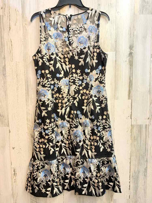PRE-OWNED WHITE HOUSE Dresses and Skirts Size 12 BLK/TAN/BLU Floral Dress