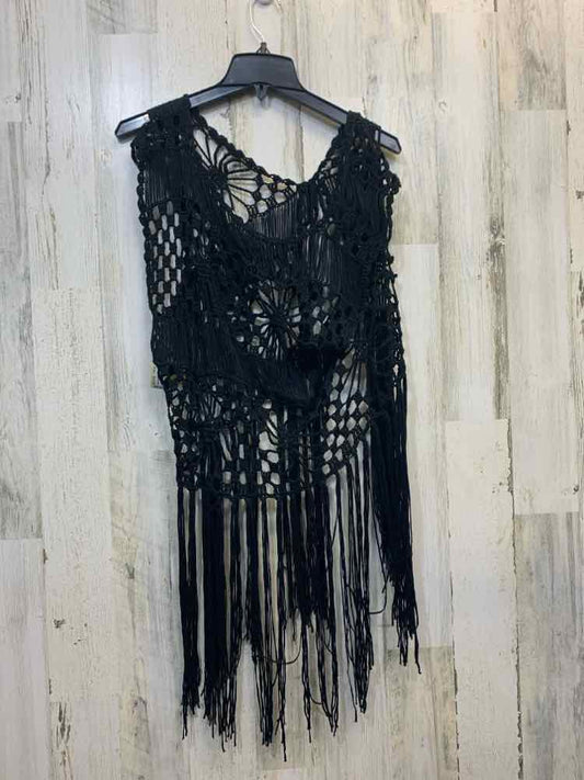 PRE-OWNED INDIA BOUTIQUE Tops Size One Size Black CROCHET TOP TOP