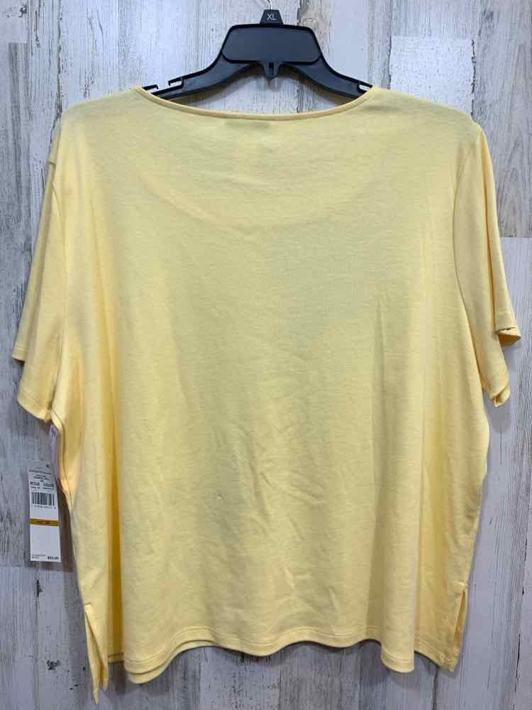 NWT ALFRED DUNNER PLUS SIZES Size 3X PASTEL YELLOW Floral SHORT SLEEVES Shirt/YE