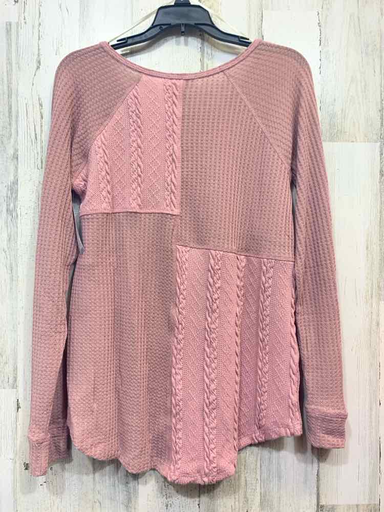 NWT UMGEE Tops Size S DUSTY ROSE LONG SLEEVE TOP/SCOOP NECK/HALF BUTTON DOWN