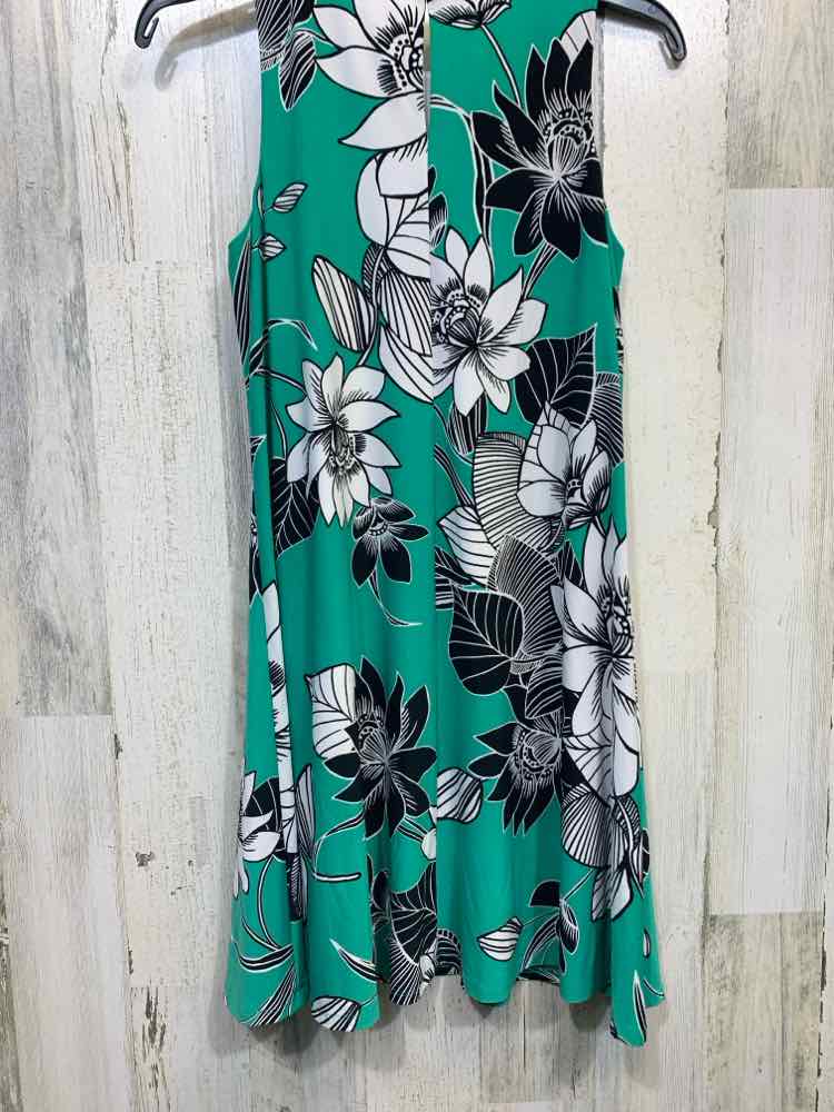 PRE-OWNED KASPER Dresses and Skirts Size PS GREEN/WHITE/BLACK TROPICAL Dress/GRE