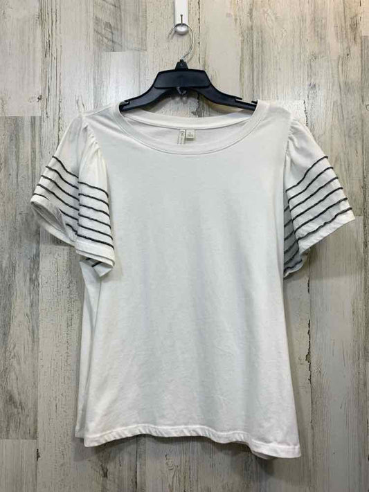 CATO Tops Size L WHT/BLK FLUTTER TOP