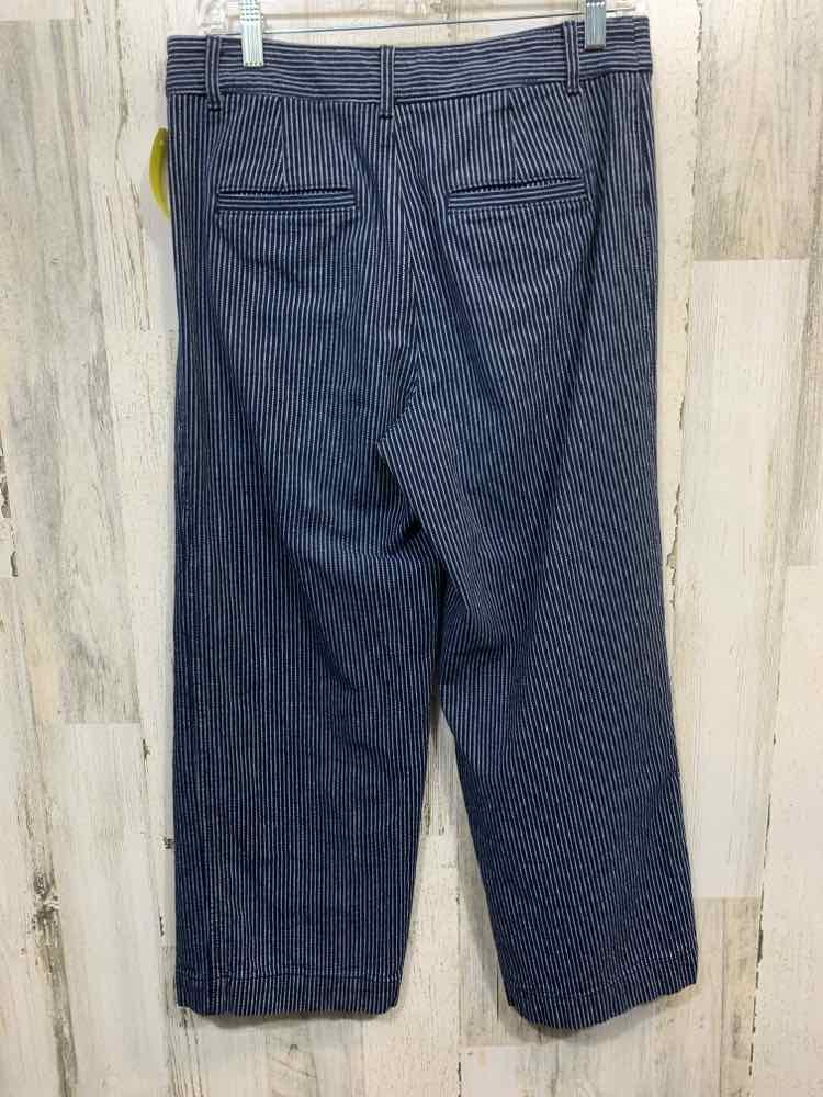PRE-OWNED Size 4 LOFT/UTILITY PATCH-POCKET CROPPED PANT