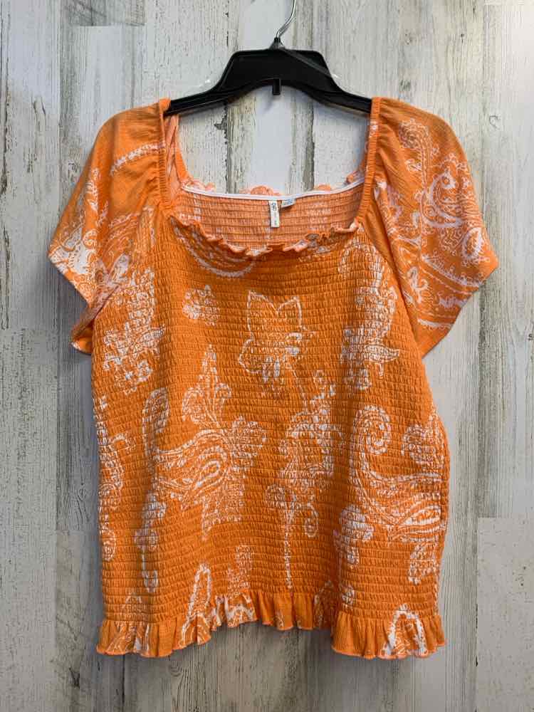 CATO Tops Size 14/16 org/wht Paisley SHORT SLEEVES TOP
