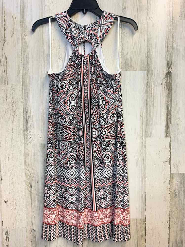 PRE-OWNED SOMA Dresses and Skirts Size M BLK/WHT/RED PATTERN SLEEVELESS Dress