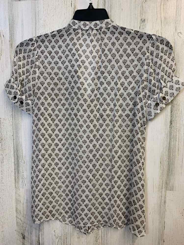PRE-OWNED BANANA REPUBLIC Tops Size S CRM/BRN PATTERN SHORT SLEEVES TOP/BUTTON U