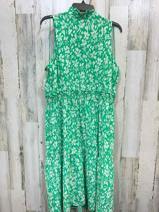 PRE-OWNED LONDON TIMES Dresses and Skirts Size 16 GRN/WHT Floral Dress/STRETCH W