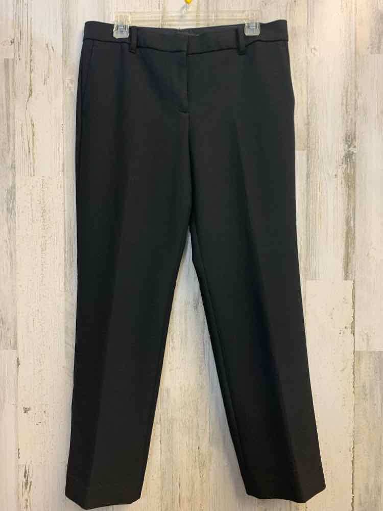 PRE-OWNED Size 10P ANN TAYLOR BOTTOMS Black Solid PANTS Pants/BLACK PANTS. CLAPS