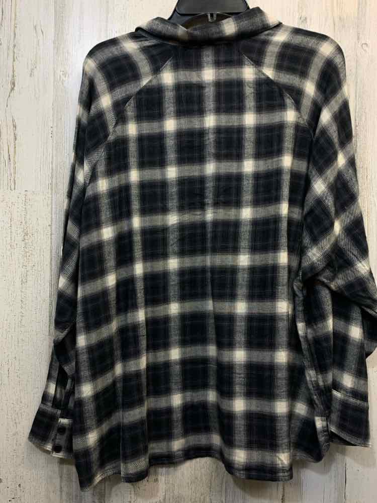 NWT Levi Strauss & Co Tops Size XL BLK/GRAY/WHT Plaid LONG SLEEVES Shirt