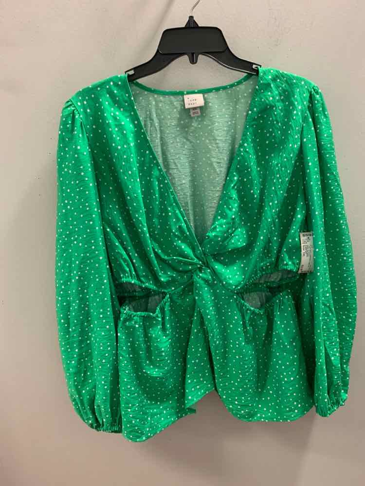 Size XXL A NEW DAY PLUS SIZES GRN/WHT Polka Dot LONG SLEEVES TOP