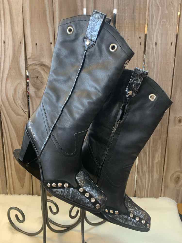 CAPELTA SHOES Shoe Size 41 Black Boots