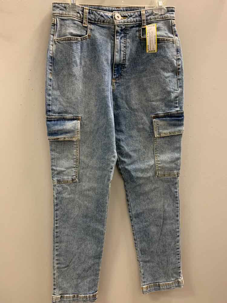 NWT Size 4 INC BOTTOMS LIGHT BLU Jeans