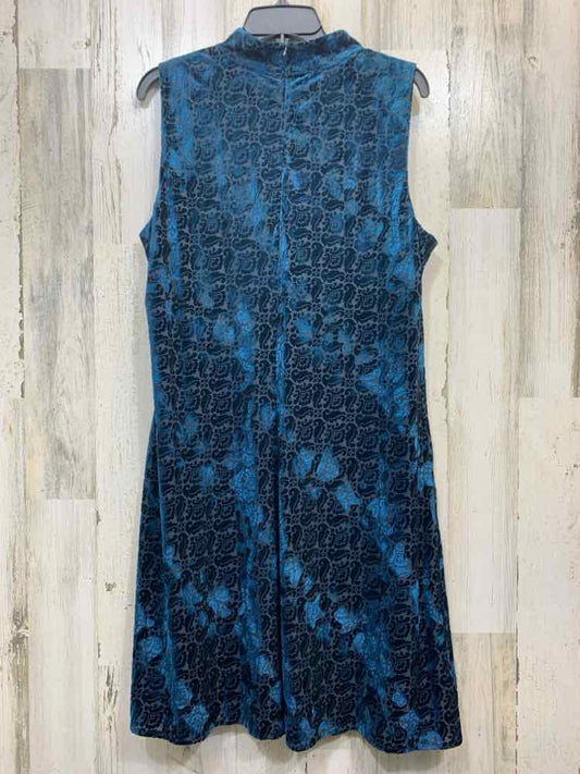 PRE-OWNED CHICOS Dresses and Skirts Size 2 TEAL/BLK VELOUR Paisley Dress/TEAL/BL