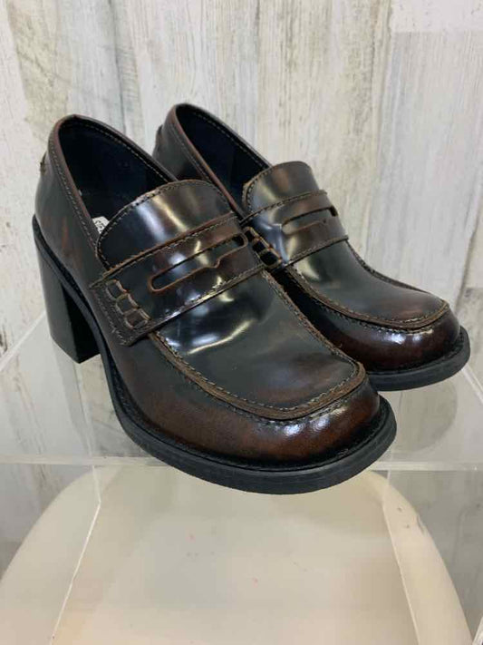 NWT STEVE MADDEN SHOES Shoe Size 8 Brown Shoes OLD SCHOOL BIG HEEL