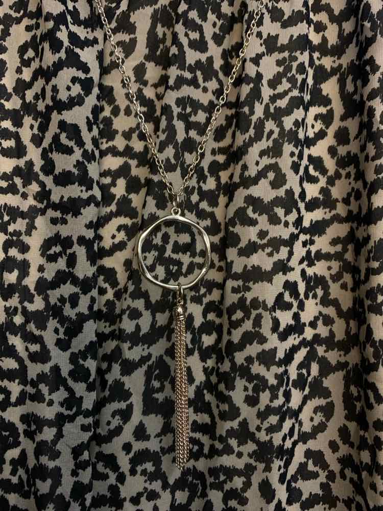 NWT JM COLLECTION Tops Size PS TAN/BLK LEOPARD LONG BACK TOP/TOP W/NECKLACE