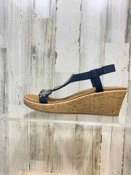PRE-OWNED SKETCHERS SHOES Shoe Size 10 BLUE/TAN JEWELS WEDGE Sandals