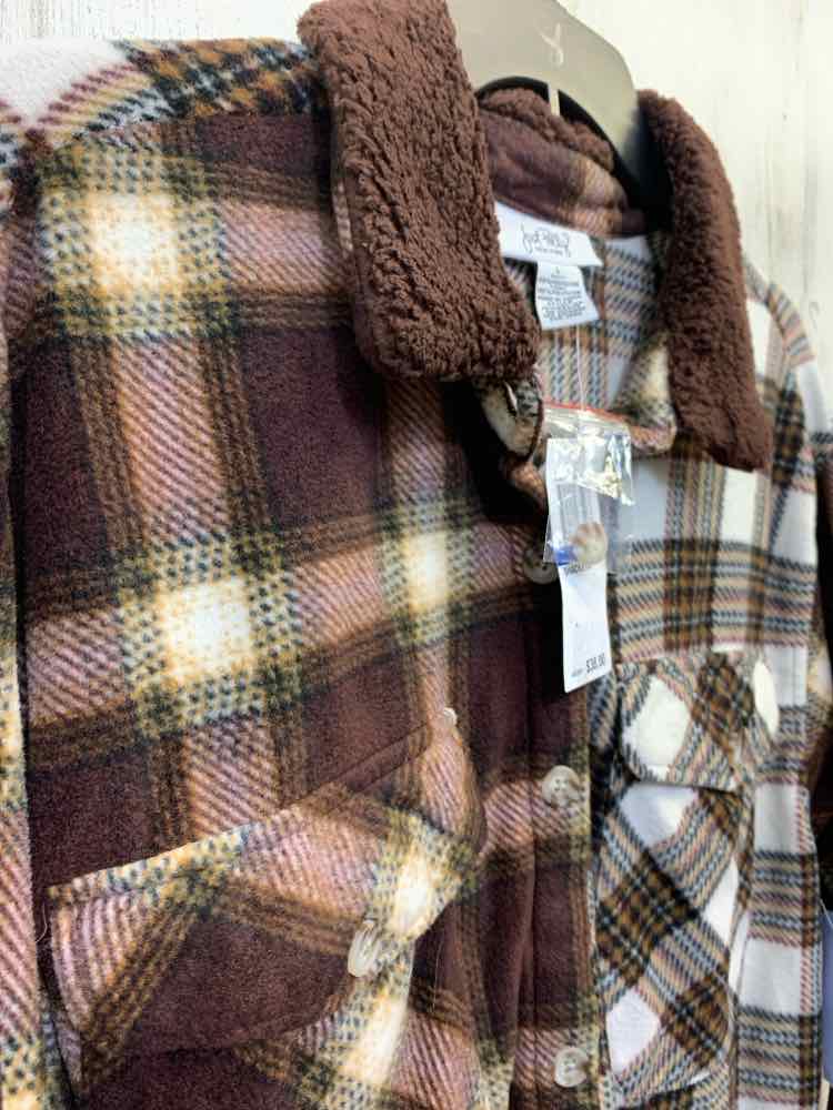 NWT JUST POLLY Tops Size L BRN/WHT Plaid LONG SLEEVES Shirt