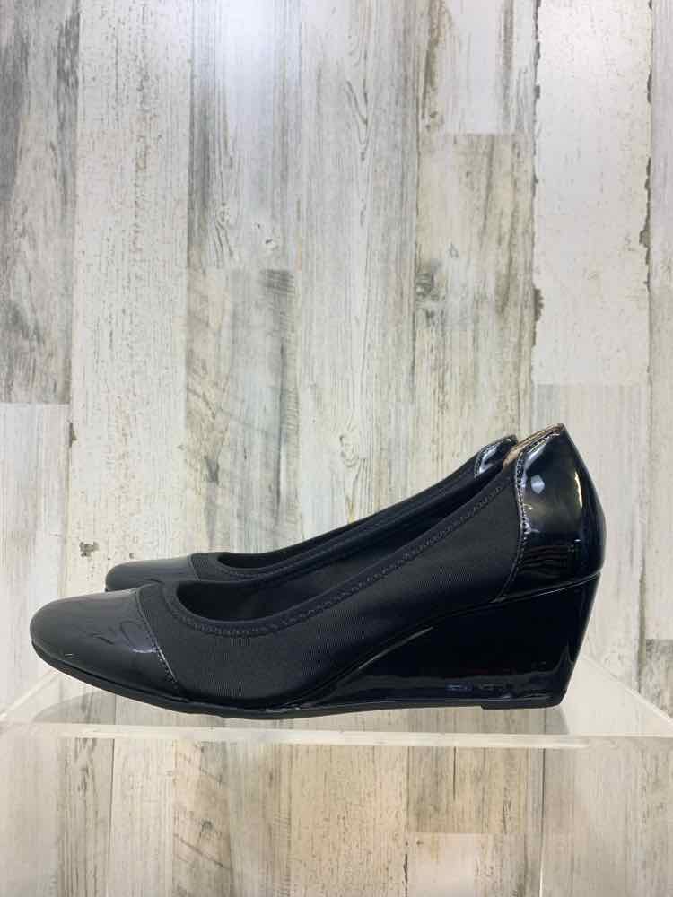 NWT LIFE STRIDE SHOES Shoe Size 10 Black Shoes/PUMP STRETCH SIDE