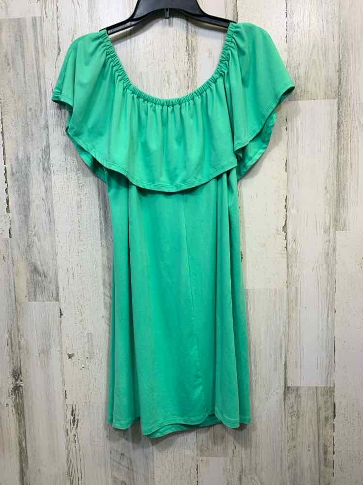 PRE-OWNED AS U WISH Dresses and Skirts Size L NEON GREEN Solid Dress/NEON GREEN