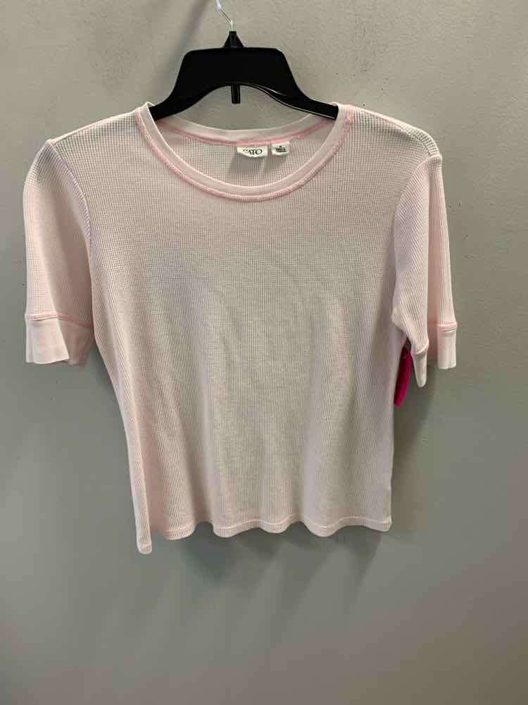 CATO Tops Size M LT PINK SHORT SLEEVES TOP