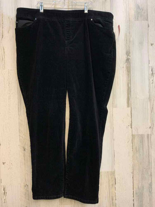 PRE-OWNED Size 18 KIM ROGERS PLUS SIZES Black STRAIGHT Pants/TUMMY CONTROL