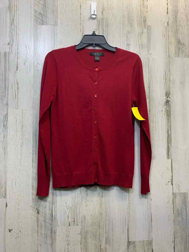 PRE-OWNED AUGUST SILK Tops Size S Red Solid SWEATER Sweater/RED BUTTON UP SWEATE