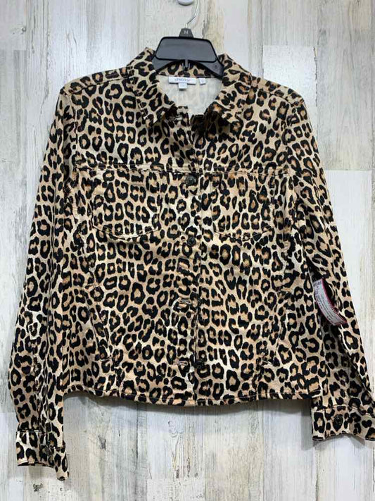 CHICO'S/LEOPARD PRINT BUTTON FRONT JACKET