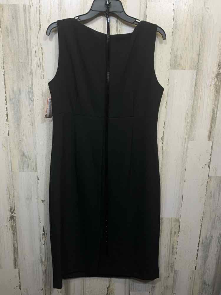 PRE-OWNED KASPER Size 16  Black SLEEVELESS/SCOOP NECKLINE Dress