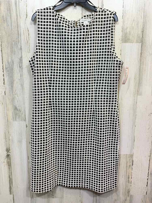 PRE-OWNED LIZ CLAIBORNE Size XL Dresses and Skirts BLK/WHT Checkered Dress