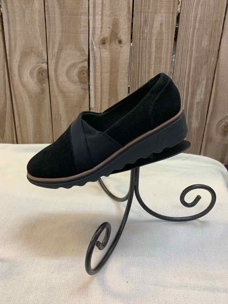 NWT CLARKS SHOES 8 Black SUEDE SLIP ON Shoes