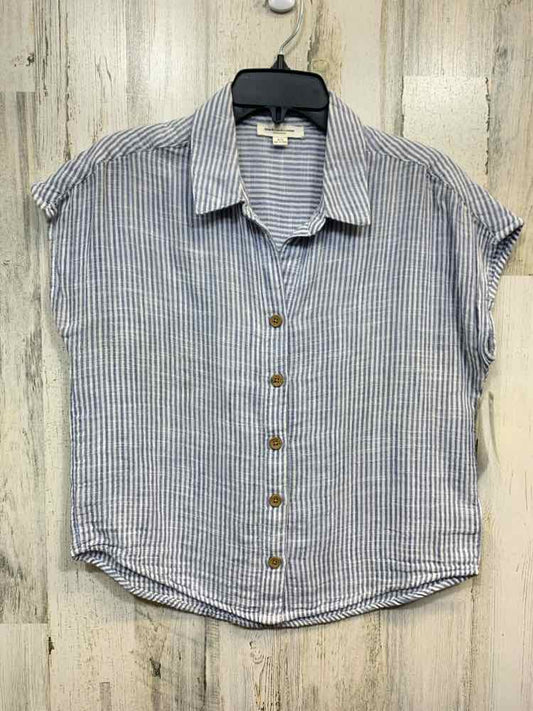 PRE-OWNED BEACH LUNCH LOUNGE Tops Size S BLUE/WHITE Stripe SHORT SLEEVES Blouse/