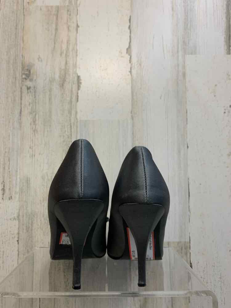 PRE-OWNED TWENTY ONE SHOES 6 Gray Shoes/OPEN TOE PUMP