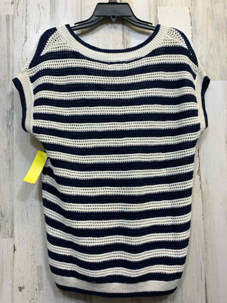 NWT BLUE PEPPER Tops Size M BLUE/WHITE Crochet KNIT Stripe SHORT SLEEVES Blouse