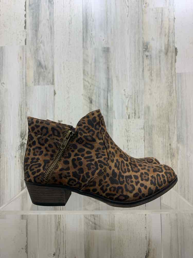 NWT SUN & STONE SHOES Shoe Size 7.5 BROWN/BLACK CHEETAH ANKLE BOOT Boots/CHEETAH