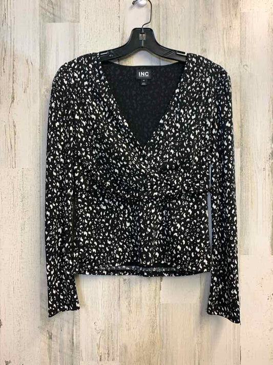 PRE-OWNED INC Tops Size PS BLACK/WHITE SPLASH TOP/BLACK & WHITE SPLASH/SPLATTER