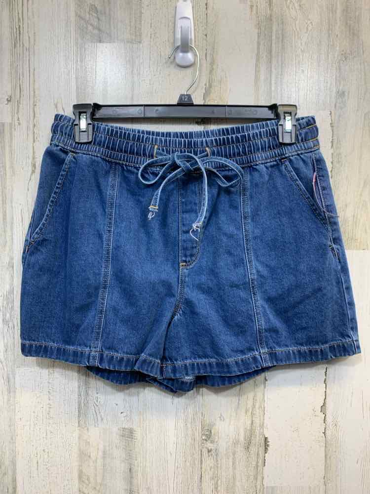 PRE-OWNED Size 8 LOFT BOTTOMS Blue Denim Shorts
