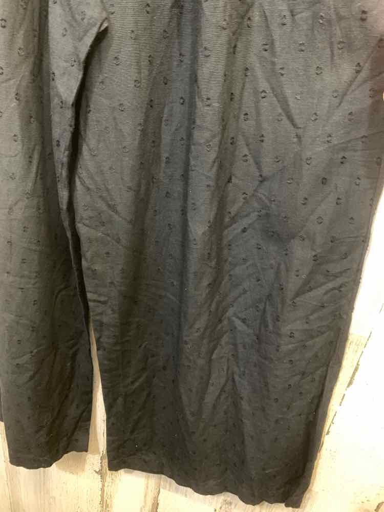 NWT Size 1X AND NOW THIS PLUS SIZES Black SWISS DOT SLEEVELESS/RUFFLE STR JUMPER