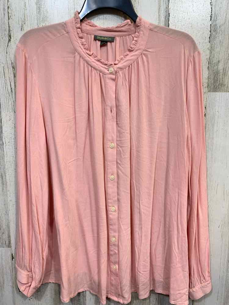 NWT STYLE & CO Size 2X PLUS SIZE Pink BUTTON UP LONG SLEEVES RUFFLED NECK BLOUSE