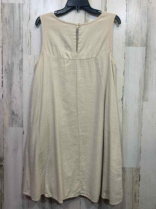 PRE-OWNED SIMPLY NOELLE Dresses and Skirts Size S/M BIEGE Solid TENT Dress