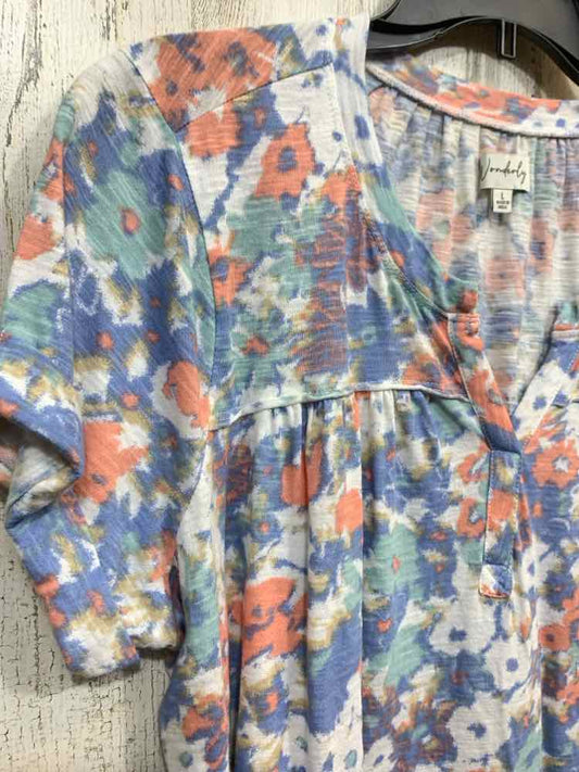 PRE-OWNED WONDERLY Tops Size L WHT/BBY BLU/PNK Floral Blouse